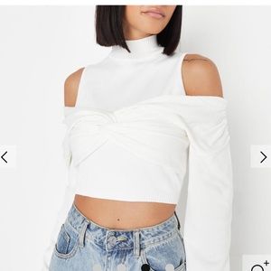 White high neck twist overlay knit crop top ❄️